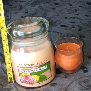 Slatkin & Co. Pineapple Orchid Candle - Cream and Orange *Both Candles Included*